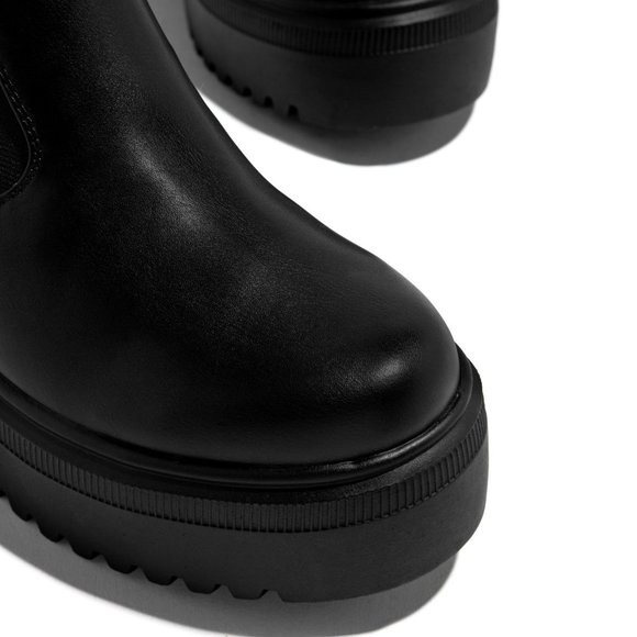 NEW๐ฅFlat Platform Heel Chelsea Ankle Booties Boot - Picture 5 of 5